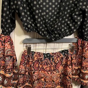 Boohoo Petite  Front Flare Sleeve & Short bottom Set Sz 6